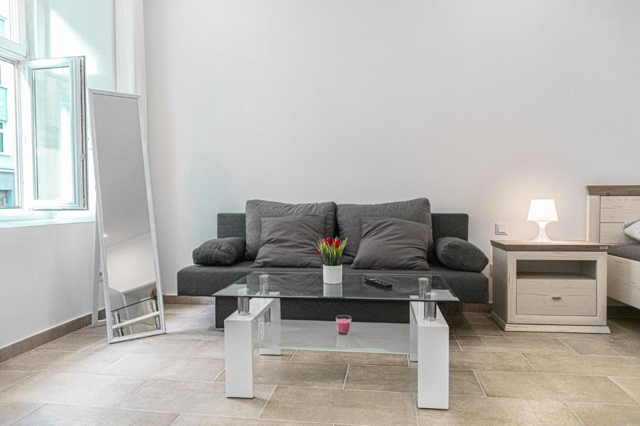 Homelike 2Br Apt Near U1 Reumannplatz - 9 Min To Center Wien Exterior foto